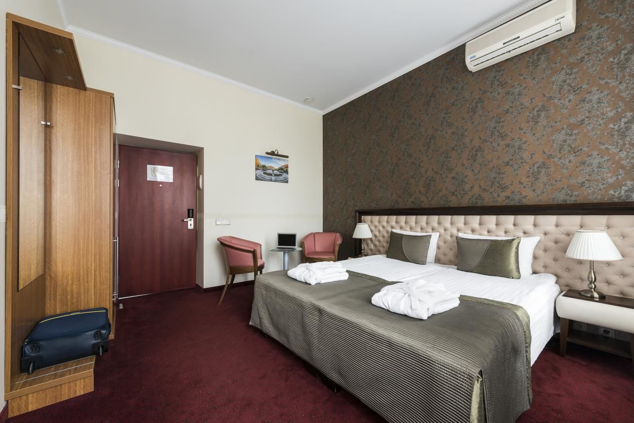 Отель Hotel Congress Вильнюс